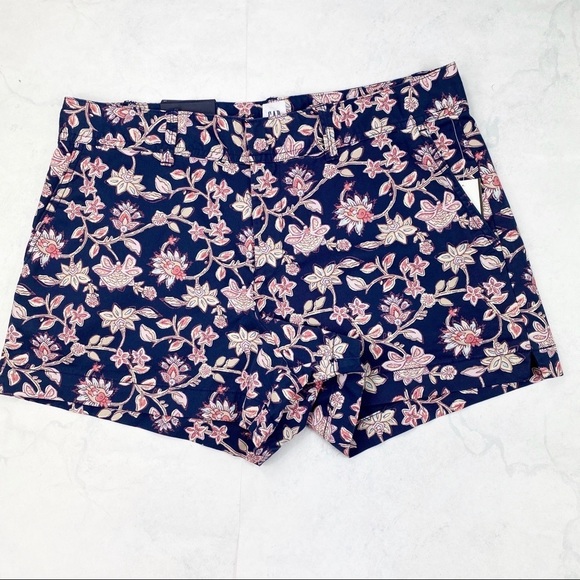 [Gap] Allover Floral Print Shorts - Picture 1 of 2